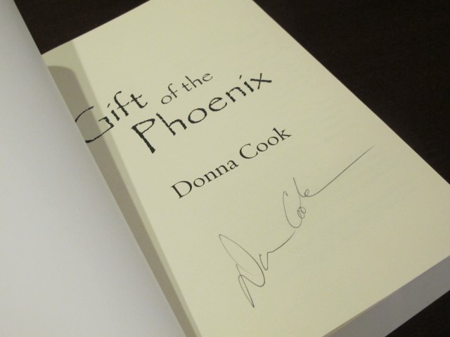 Signed fantasy book Gift of the Phoenix by Donna Cook